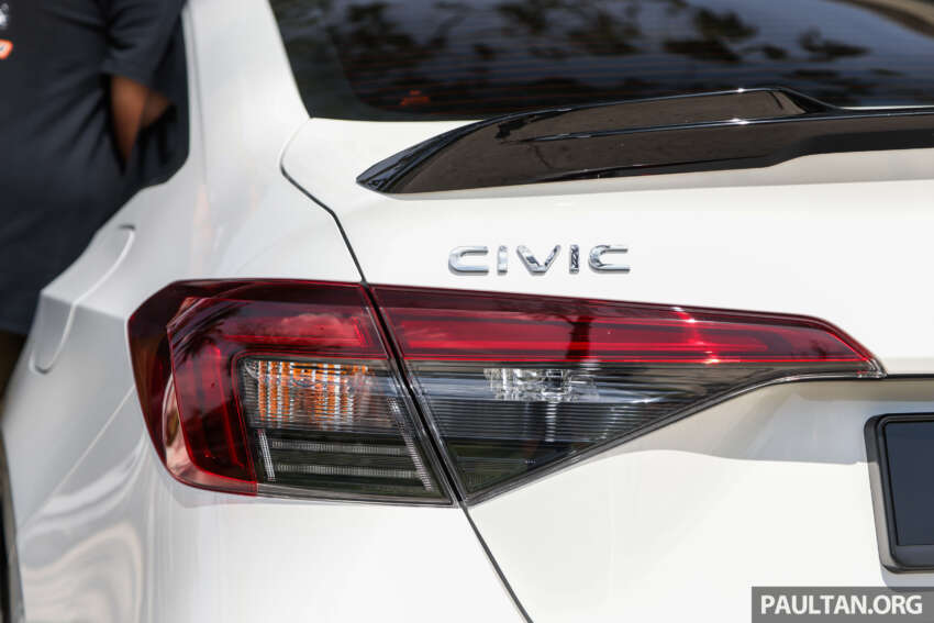 Honda Civic facelift 2025 dilancarkan di Malaysia — spesifikasi lebih lengkap, imej tajam; RM134k-RM168k 1870782