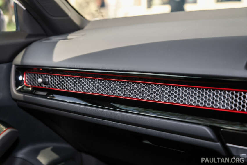 2025 Honda Civic facelift launched in Malaysia – better specs, sharper looks; RM134k-RM168k, 1.5L RS less 1870483