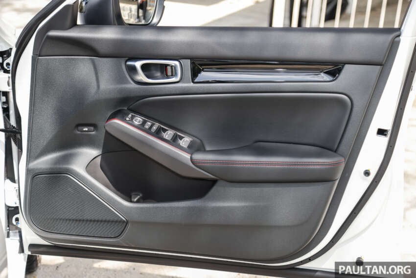 Honda Civic facelift 2025 dilancarkan di Malaysia — spesifikasi lebih lengkap, imej tajam; RM134k-RM168k 1870813