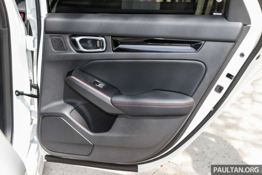 Honda Civic facelift 2025 dilancarkan di Malaysia — spesifikasi lebih lengkap, imej tajam; RM134k-RM168k 1870825