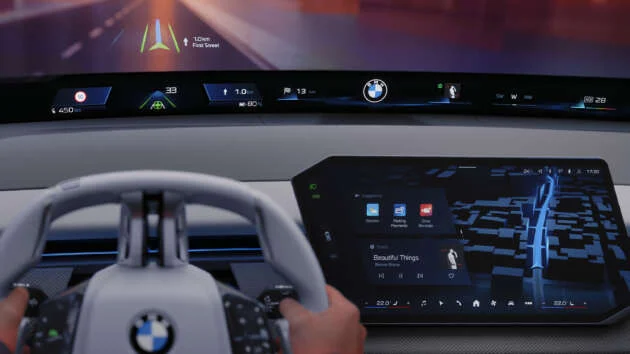 BMW Neue Klasse Panoramic iDrive – full-width instrument display set to enter production end-2025