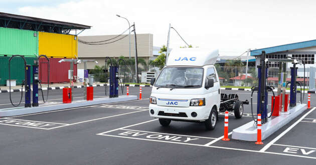 ChargEV to launch its first electric truck charging hub in Tangkak soon – passenger EVs also invited to use