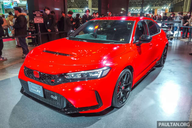 Honda Civic Type R Racing Black Package 2025 di Jepun – kabin hitam berbanding merah; dari RM172k