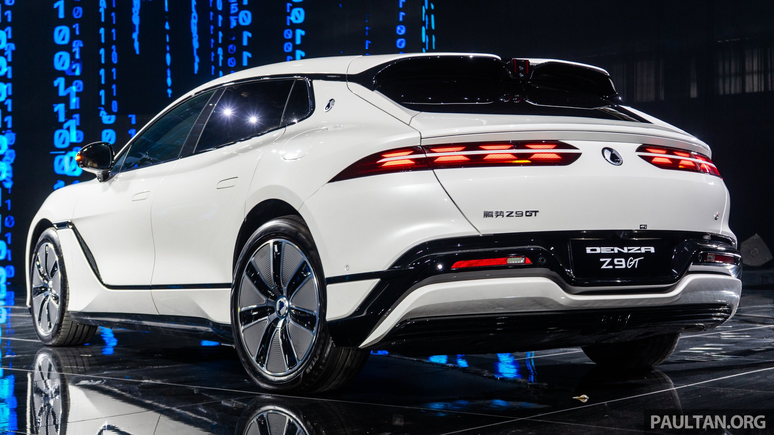 Denza Z9 GT PHEV shown in Malaysia – 3 e-motors, 2.0T generator, 870 PS, crab walk, 201 km EV range