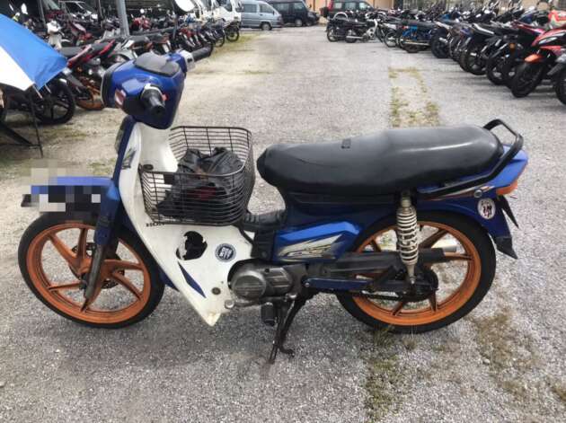 Mechanic caught by JPJ for riding motorcycle without road tax for 23 years – up to RM2k fine, six months jail