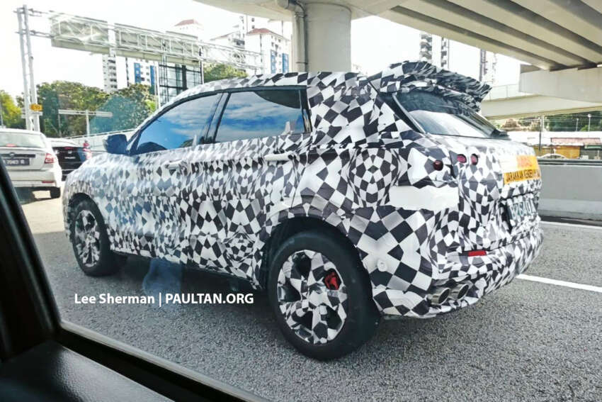 2025 Proton X50 facelift spotted again – full-width tail lamps, rear wing, shift from three cylinders to four? 1885427