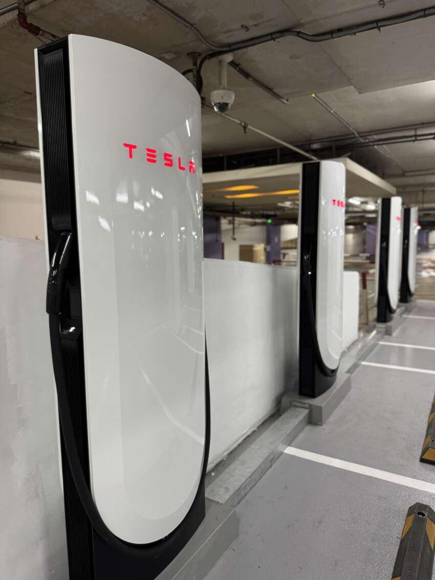 Tesla V4 Supercharger station now in The Gardens Mall – four DC EV chargers, one Destination charger 1883971