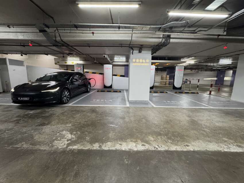 Tesla V4 Supercharger station now in The Gardens Mall – four DC EV chargers, one Destination charger 1883976