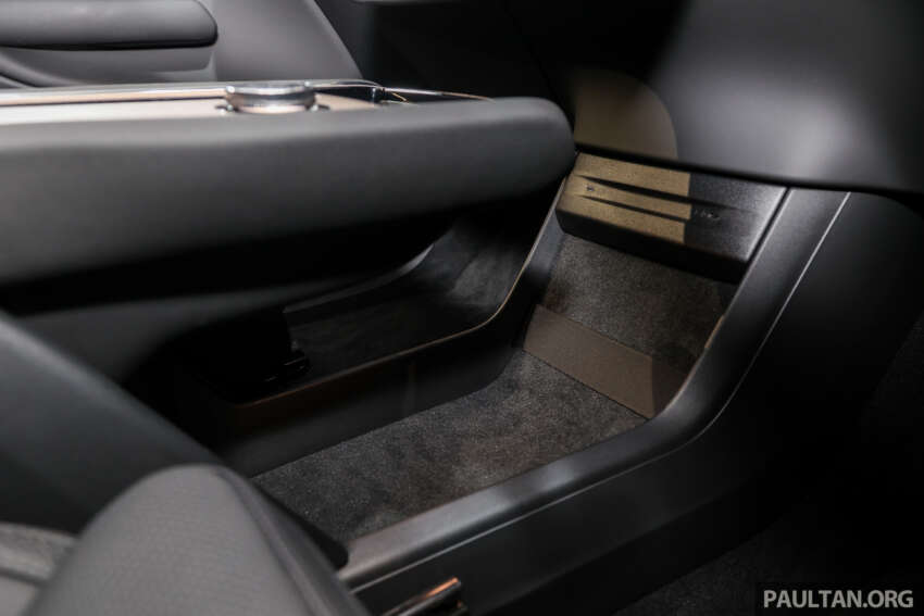 2025 Volvo EX90 and XC90 facelift open for booking – both 590 km EV and PHEV 7-seaters at RM450k est 1891021