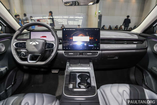 Bangkok 2025: Chery Fulwin A8L on display – world’s longest-range PHEV; up to 360 PS; fr RM67k in China