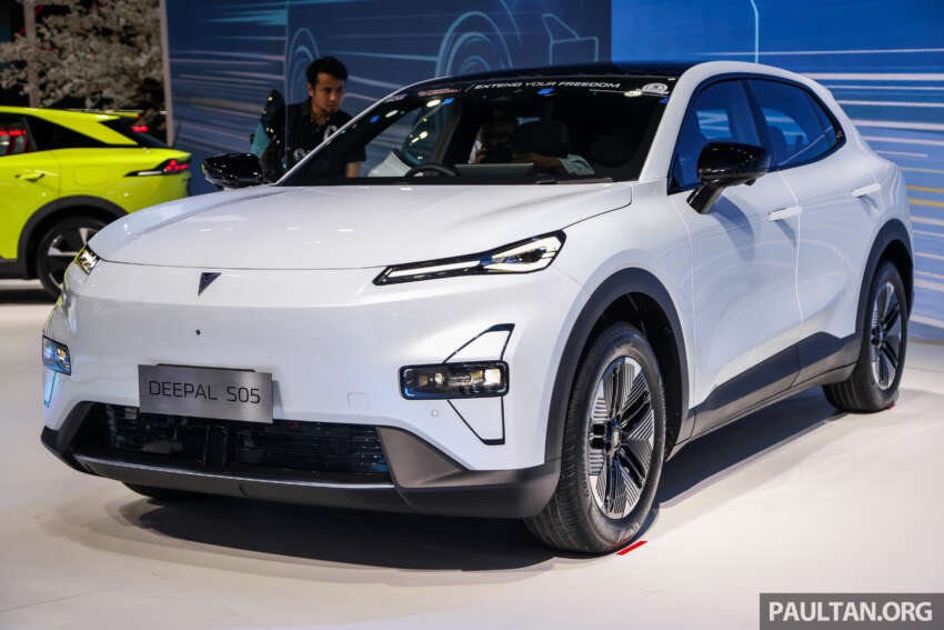 Bangkok 2025: Deepal S05 – full EV or range extender EV, fr RM104k, Proton eMas 7 rival coming to Malaysia 1895831