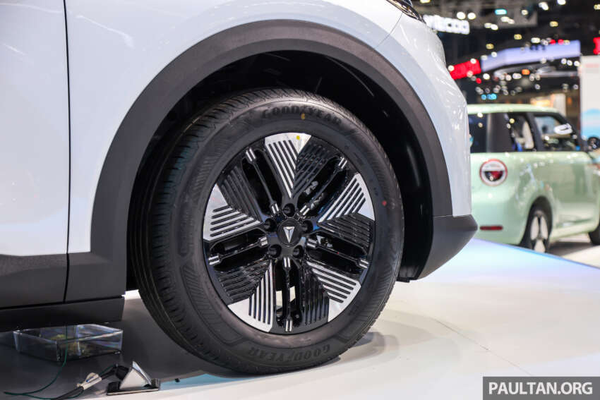 Bangkok 2025: Deepal S05 – full EV or range extender EV, fr RM104k, Proton eMas 7 rival coming to Malaysia 1895838