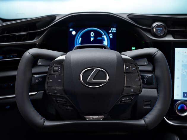 Lexus RZ EV 2025  didedahkan – kuasa sehingga 408 PS, ada tukaran gear 8AT dan bunyi enjin palsu