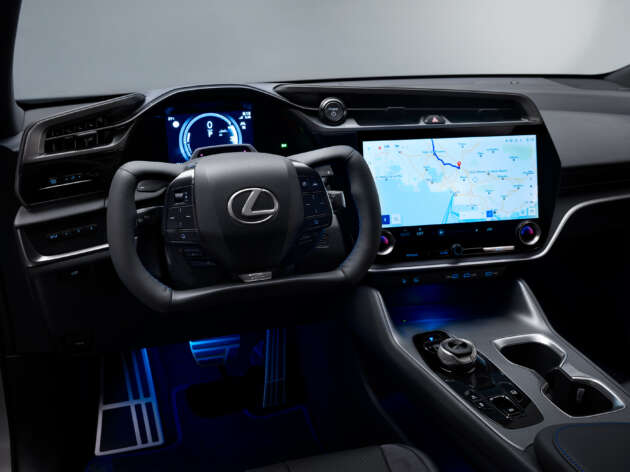 Lexus RZ EV 2025  didedahkan – kuasa sehingga 408 PS, ada tukaran gear 8AT dan bunyi enjin palsu