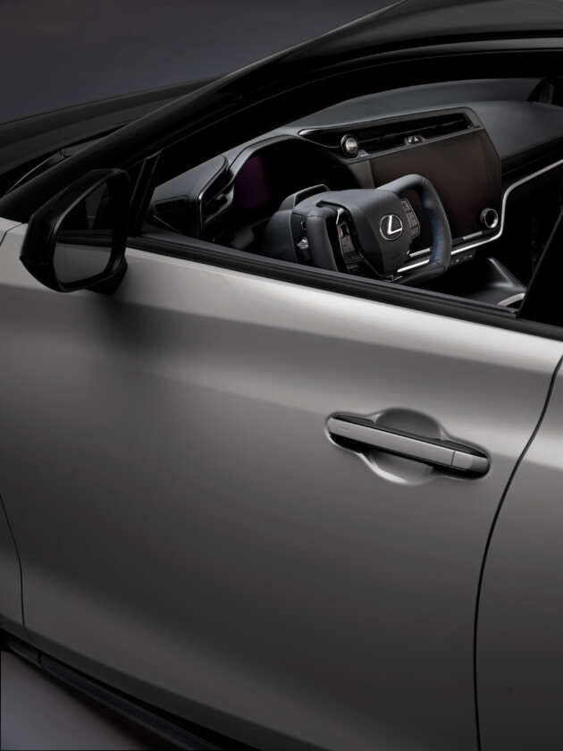 Lexus RZ EV 2025  didedahkan – kuasa sehingga 408 PS, ada tukaran gear 8AT dan bunyi enjin palsu