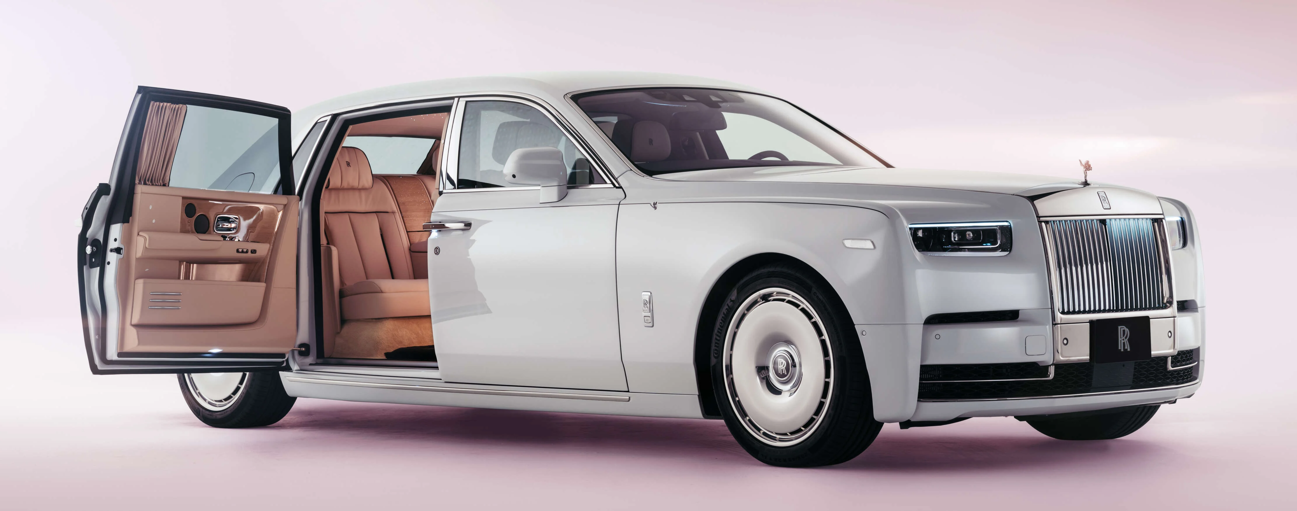 Rolls-Royce Phantom Cherry Blossom is a one-off sakura-inspired chariot for a Japanese client
