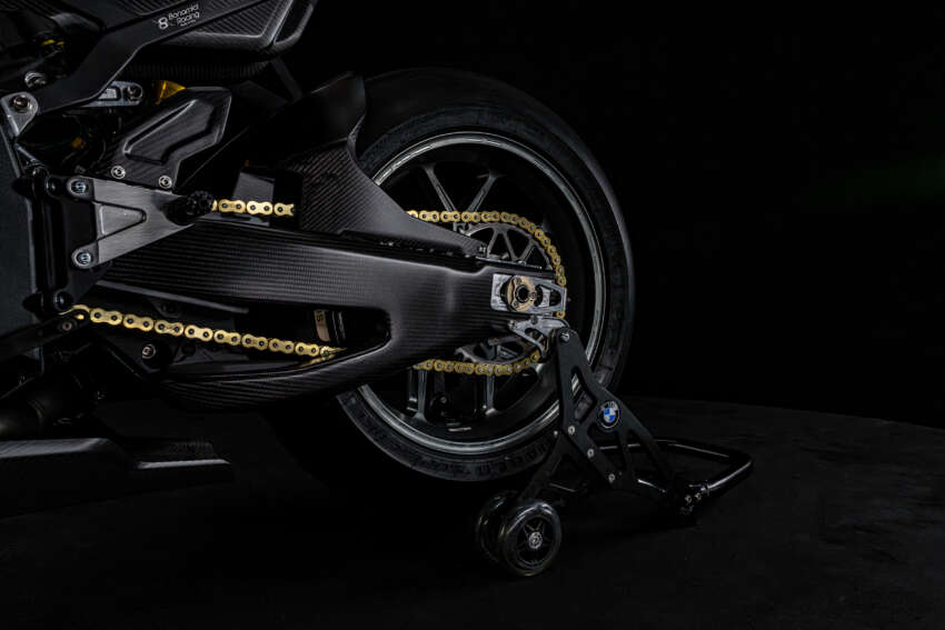BMW Motorrad Concept RR presented at the Concorso d’Eleganza Villa d’Este show in France 1918373
