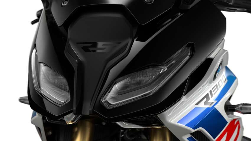 2025 BMW Motorrad R1300 RS sportsbike launched 1908611