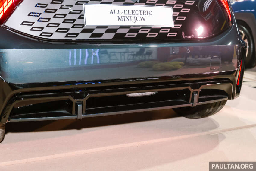 MINI JCW 3 Door petrol and electric, JCW Aceman, Cooper Convertible debut at Malaysia Autoshow 2025 1913117