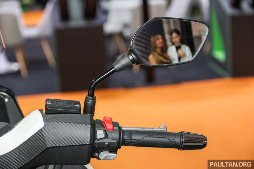 Moda Shifter 400X scooter at MAS 2025 – 333 cc, 29 hp, launching in Malaysia later this year? 1914287