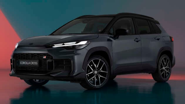 Toyota Corolla Cross facelift for Europe adds new head- and taillights, upgraded interior, GR Sport trim