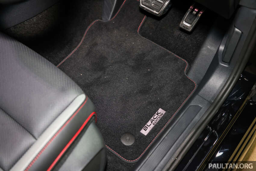 Volkswagen Golf GTI Black Edition debuts – dark wheels, tint, dashcam, 7-year free service, RM245k 1912390