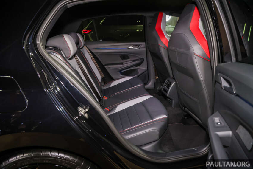 Volkswagen Golf GTI Black Edition debuts – dark wheels, tint, dashcam, 7-year free service, RM245k 1912391