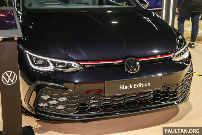 Volkswagen Golf GTI Black Edition debuts – dark wheels, tint, dashcam, 7-year free service, RM245k 1912380