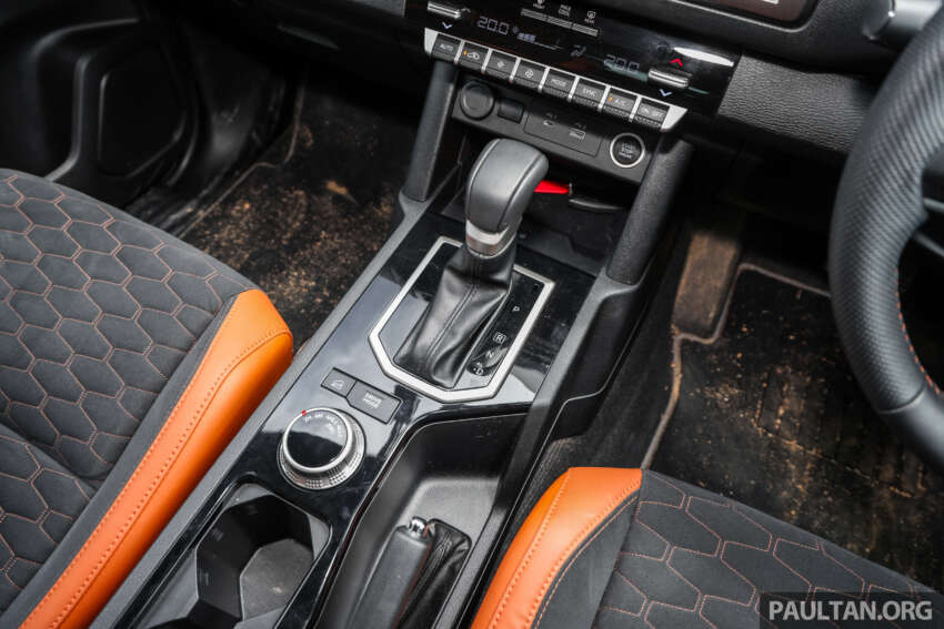 2025 Mitsubishi Triton Athlete vs Toyota Hilux Rogue – which pick-up truck should you buy in Malaysia? 1914349