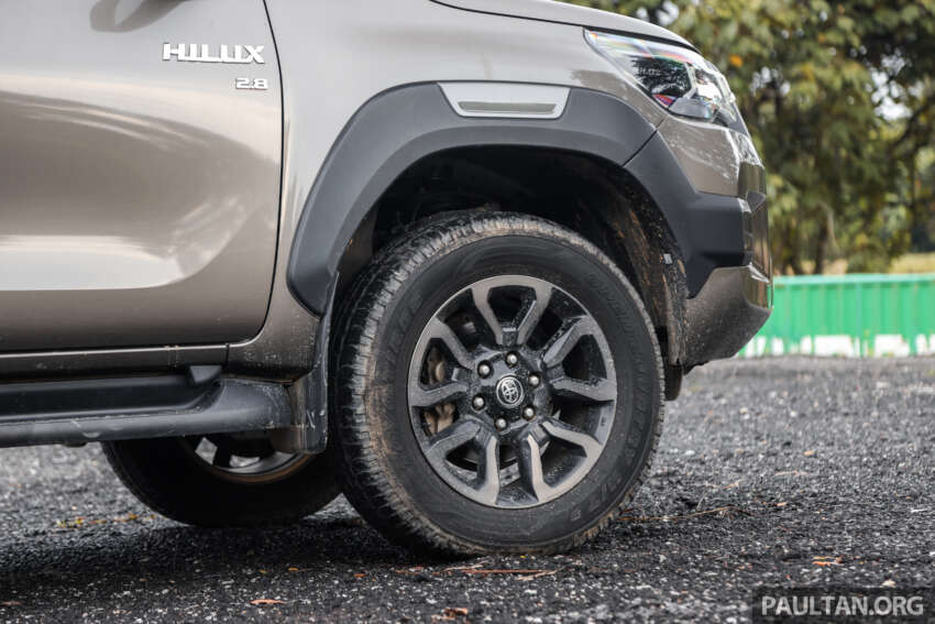 2025 Mitsubishi Triton Athlete vs Toyota Hilux Rogue – which pick-up truck should you buy in Malaysia? 1914361