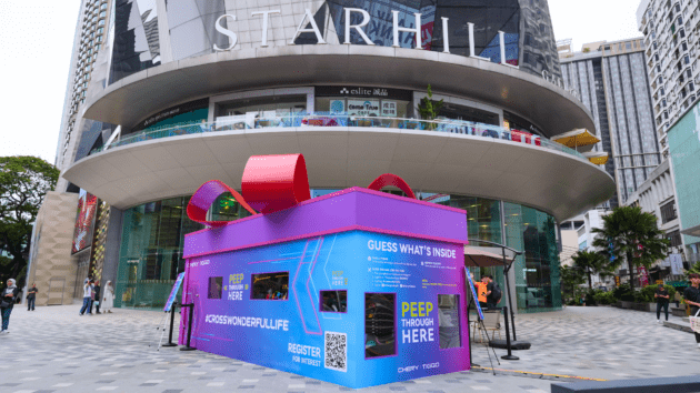 Mystery Chery new model hidden in a box at Starhill, Bukit Bintang – identify the SUV correctly, get a gift