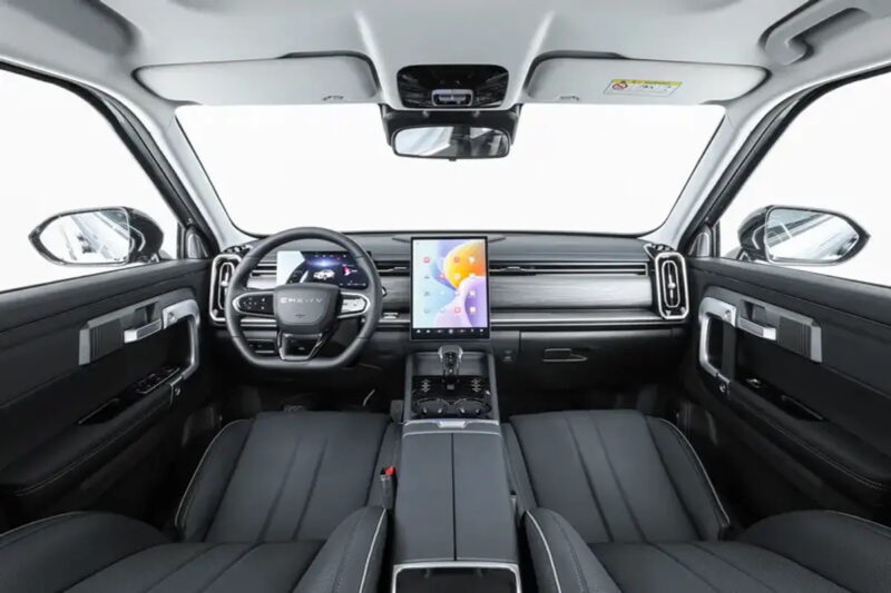 Chery Tiggo 7 Sport – Jaecoo J7 with Evoque face