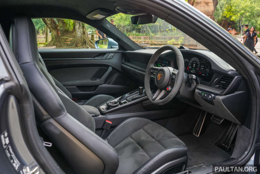 2025 Porsche 911 facelift sampled in Chiang Mai – new GTS with hybrid tech, a step in the right direction? 1948375