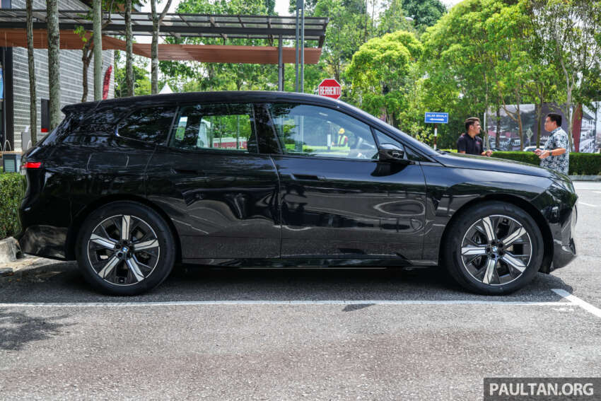 2025 BMW iX facelift launched in Malaysia – xDrive45 fr RM426k, xDrive60 RM488k; up to 701 km EV range 1945464