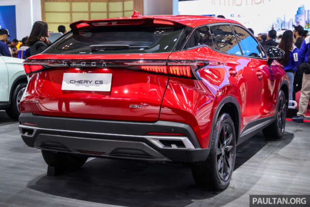 Chery 05 facelift 2025 – teaser pasaran Malaysia di siar; gugur nama Omoda, DCT, suspensi multilink!