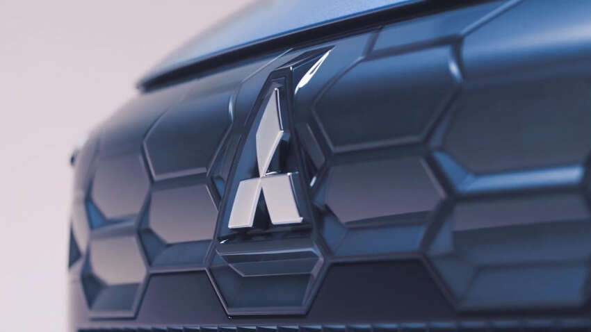 2025 Mitsubishi Destinator debuts in Indonesia – new global three-row SUV with 1.5T, CVT; CR-V size 1942018