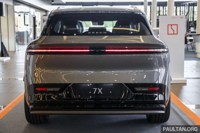 Zeekr 7X EV shown at PACE 2025 – AWD Performance unit has 20-inch alloys, adaptive air suspension 1943379