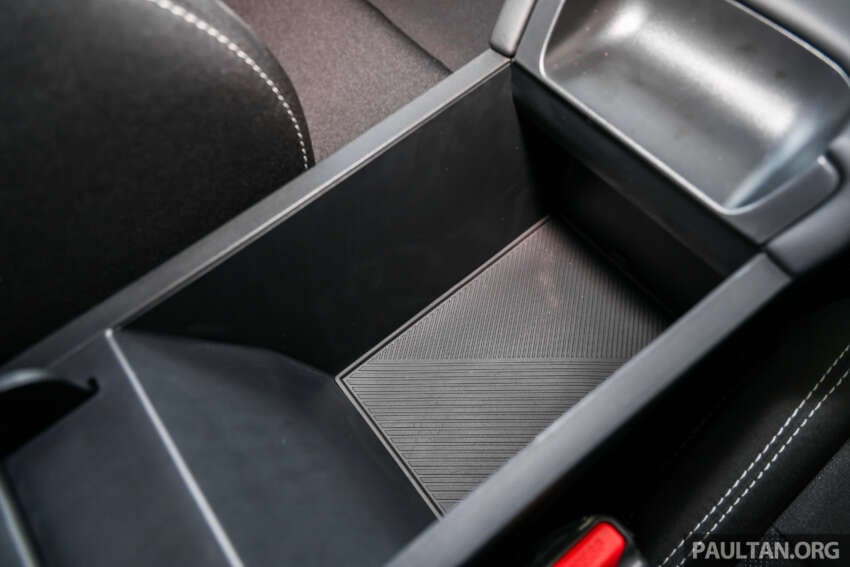 2025 Proton X50 1.5TD Executive facelift – new base model with full power and tech, 6 airbags, no ADAS 1936678
