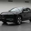 2025 Proton eMas 7 gets new Obsidian Black exterior, Alabaster White interior options, OTA Apple CarPlay