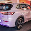 2025 Proton eMas 7 gets new Obsidian Black exterior, Alabaster White interior options, OTA Apple CarPlay