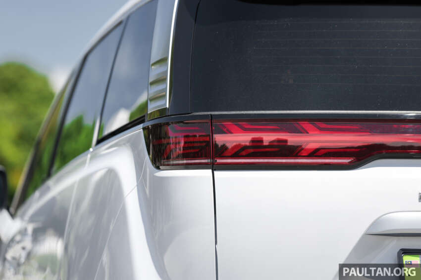 2025 Denza D9 EV MPV review in Malaysia – RM259k-309k, should the Toyota Alphard/Vellfire be worried? 1954602