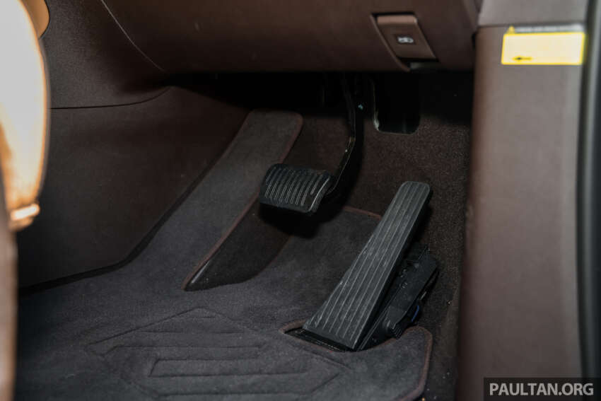 2025 Denza D9 EV MPV review in Malaysia – RM259k-309k, should the Toyota Alphard/Vellfire be worried? 1954769