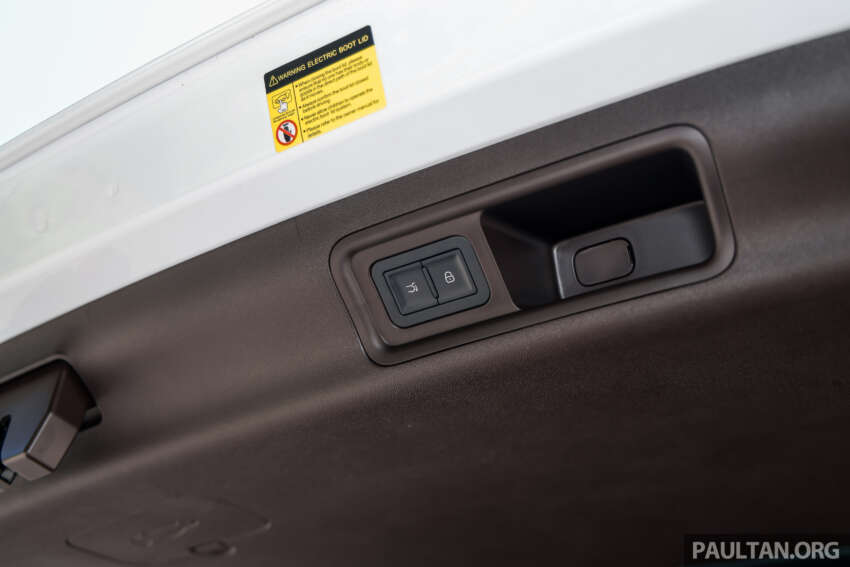 2025 Denza D9 EV MPV review in Malaysia – RM259k-309k, should the Toyota Alphard/Vellfire be worried? 1954820