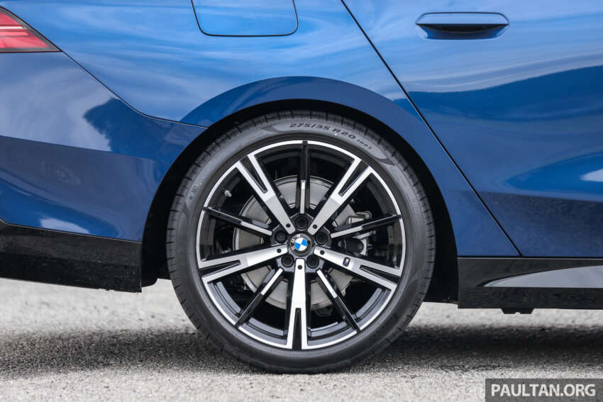 2025 BMW 530i M Sport review in Malaysia – RM400k; better car than the W214 Mercedes-Benz E-Class? 1957616