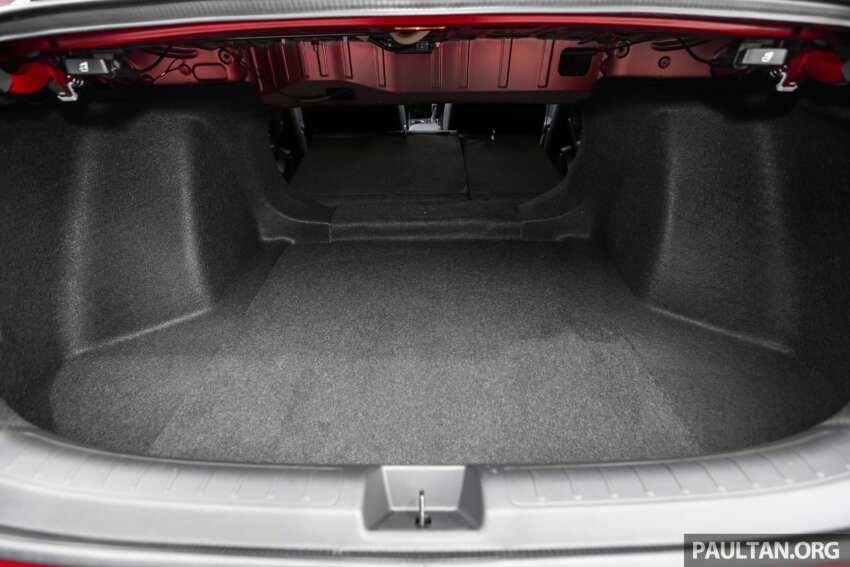 PANDU UJI: Honda Civic RS e:HEV facelift 2025 – hibrid ada jiwa, <em>power</em> tapi masih jimat petrol! 1954559