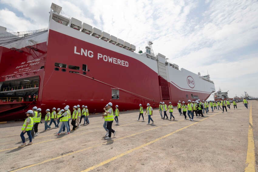 BYD Zhengzhou ship delivers BYD cars to Malaysia – shorter delivery times, greater volumes promised 1952429