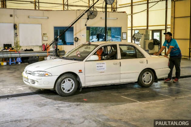 Apa jadi kalau kereta era 90’an diuji dalam makmal terkini? ASEAN NCAP uji Proton Wira 1.5 1993!