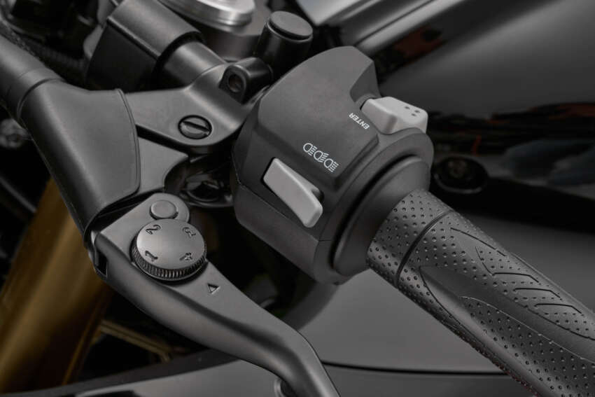 QJMotor SRK250R tiba di Malaysia – 249 cc, RM10k 1956476