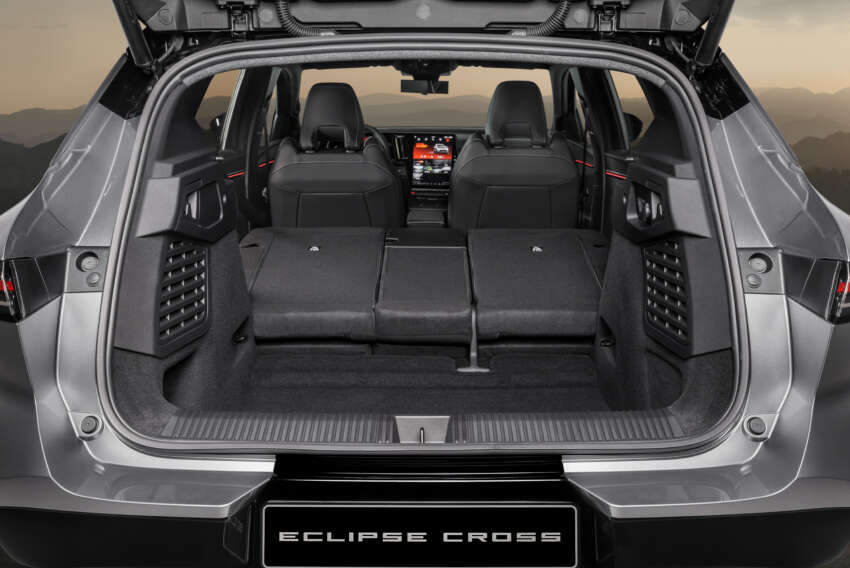 2026 Mitsubishi Eclipse Cross EV revealed – rebadged Renault Scenic for Europe, 600 km WLTP range 1971229