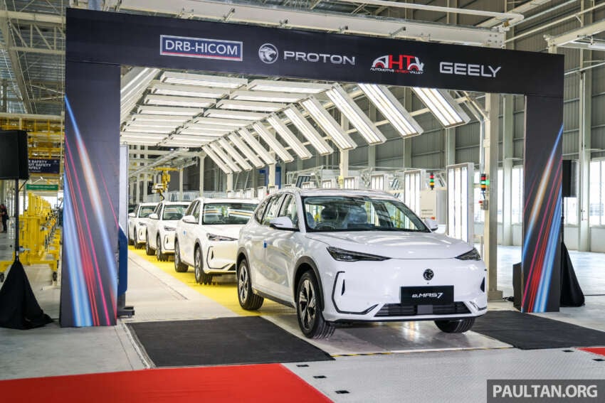 Kilang EV Proton di Tanjong Malim dibuka secara rasmi – eMas 7 CKD mula diproduksi, diikuti eMas 5 1964101